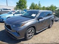 2023 Toyota Highlander — photo 2 of 12 | VIN 5TDKDRAH3PS029781