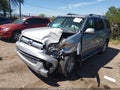 2006 Toyota Sequoia — photo 2 of 16 | VIN 5TDZT34A96S274211