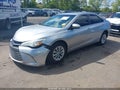 2015 Toyota Camry — photo 2 of 16 | VIN 4T4BF1FK5FR512460