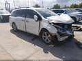 2018 Honda Odyssey — photo 1 of 16 | VIN 5FNRL6H54JB090435