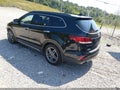 2017 Hyundai Santa Fe — photo 3 of 17 | VIN KM8SRDHF3HU245096