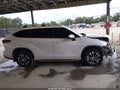 2022 Toyota Highlander — photo 12 of 15 | VIN 5TDGZRAH5NS121348