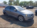 2013 Volkswagen Jetta — photo 1 of 15 | VIN 3VWDP7AJ6DM445467