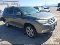 2011 Toyota Highlander — photo 1 of 17 | VIN 5TDDK3EH4BS052288