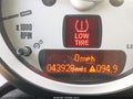 2010 Mini Cooper — photo 13 of 15 | VIN WMWMM3C59ATP75652