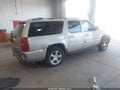 2008 Chevrolet Suburban 1500 — photo 4 of 16 | VIN 1GNFK163X8J238480
