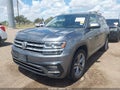 2018 Volkswagen Atlas — photo 2 of 16 | VIN 1V2FR2CA9JC559576