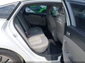 2016 Hyundai Sonata Hybrid — photo 8 of 11 | VIN KMHE24L15GA010891