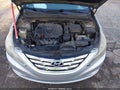 2011 Hyundai Sonata — photo 10 of 16 | VIN 5NPEC4AC3BH142507