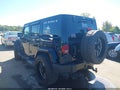 2017 Jeep Wrangler Unlimited — photo 3 of 16 | VIN 1C4BJWEG5HL591869