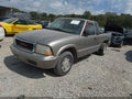 2003 GMC Sonoma — photo 2 of 16 | VIN 1GTCS19X538224741