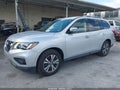 2019 Nissan Pathfinder — photo 2 of 16 | VIN 5N1DR2MM9KC597212