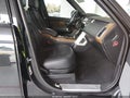 2019 Land Rover Range Rover — photo 5 of 17 | VIN SALGS2RE9KA519038