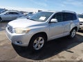 2008 Toyota Highlander — photo 2 of 16 | VIN JTEES42A982020840