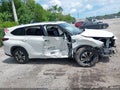 2021 Toyota Highlander — photo 14 of 18 | VIN 5TDGZRAH1MS071286