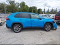 2019 Toyota RAV4 — photo 13 of 16 | VIN JTMA1RFV8KD017133