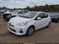 2014 Toyota Prius C — photo 2 of 16 | VIN JTDKDTB3XE1569512
