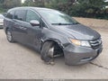 2016 Honda Odyssey — photo 1 of 15 | VIN 5FNRL5H62GB094124