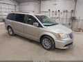 2015 Chrysler Town & Country — photo 1 of 16 | VIN 2C4RC1CG8FR506817
