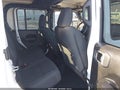 2024 Jeep Gladiator — photo 8 of 17 | VIN 1C6HJTAG4RL129567