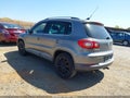 2009 Volkswagen Tiguan — photo 3 of 11 | VIN WVGBV75N79W530978