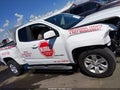 2018 GMC Canyon — photo 13 of 16 | VIN 1GTH5CEN5J1182249