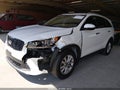 2019 Kia Sorento — photo 2 of 17 | VIN 5XYPG4A38KG442872