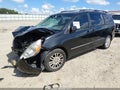 2008 Toyota Sienna — photo 2 of 17 | VIN 5TDZK22C58S156421