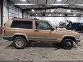 1999 Jeep Cherokee — photo 14 of 20 | VIN 1J4FF67S9XL574540