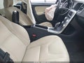 2017 Volvo S60 — photo 5 of 16 | VIN YV126MFL3H2422550