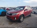 2015 Kia Sorento — photo 2 of 11 | VIN 5XYKT4A73FG562819
