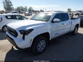 2024 Toyota Tacoma — photo 2 of 15 | VIN 3TMLB5JN4RM009504