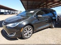 2017 Chrysler Pacifica — photo 19 of 21 | VIN 2C4RC1GGXHR821888