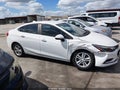 2017 Chevrolet Cruze — photo 13 of 16 | VIN 1G1BE5SM9H7157996
