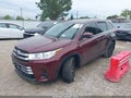 2019 Toyota Highlander — photo 2 of 15 | VIN 5TDBZRFH1KS926102