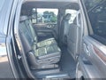 2022 Chevrolet Suburban — photo 8 of 17 | VIN 1GNSKDKD7NR252347