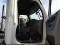2016 Freightliner Cascadia 125 — photo 5 of 10 | VIN 3AKJGED52GDHP6291