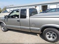 2000 Chevrolet S-10 — photo 14 of 16 | VIN 1GCCS19W6Y8246374