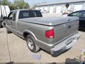 2000 Chevrolet S-10 — photo 3 of 16 | VIN 1GCCS19W6Y8246374