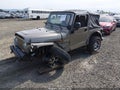 2005 Jeep Wrangler — photo 2 of 20 | VIN 1J4FA39S65P385845