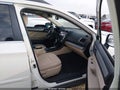 2018 Subaru Outback — photo 5 of 16 | VIN 4S4BSADC2J3317903