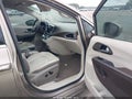 2018 Chrysler Pacifica — photo 5 of 16 | VIN 2C4RC1EG4JR113547