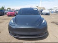 2025 Tesla Model Y — photo 12 of 18 | VIN 7SAYGDEE2SA367237