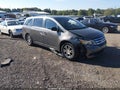 2011 Honda Odyssey — photo 1 of 16 | VIN 5FNRL5H66BB096869
