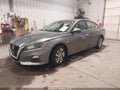 2022 Nissan Altima — photo 2 of 13 | VIN 1N4BL4BV8NN393939