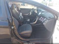 2012 Hyundai Elantra — photo 5 of 17 | VIN 5NPDH4AE7CH068606