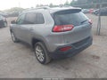 2016 Jeep Cherokee — photo 3 of 16 | VIN 1C4PJLCB0GW243969