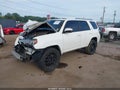 2015 Toyota 4Runner — photo 2 of 14 | VIN JTEBU5JR6F5243956