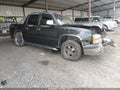 2004 Chevrolet Avalanche — photo 1 of 17 | VIN 3GNEK12T04G119690