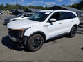2025 Kia Sorento — photo 2 of 17 | VIN 5XYRLDJC0SG400510